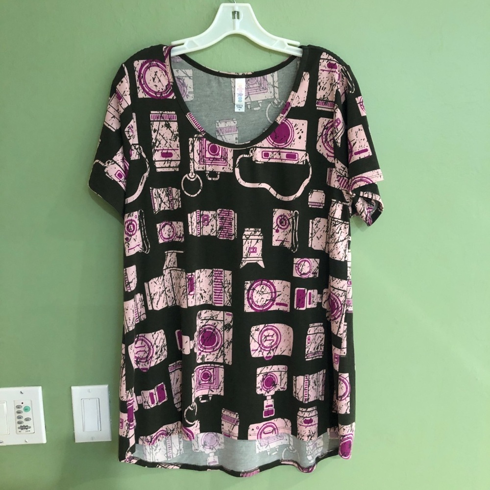 LulaRoe Classic XL Camera